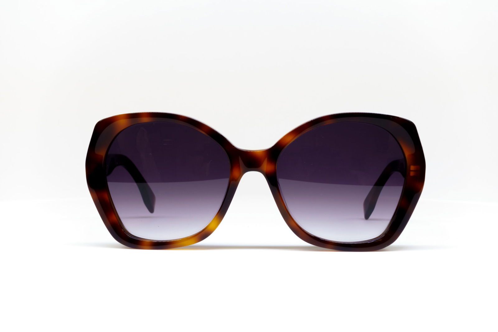 Fendi FE40112i 53B