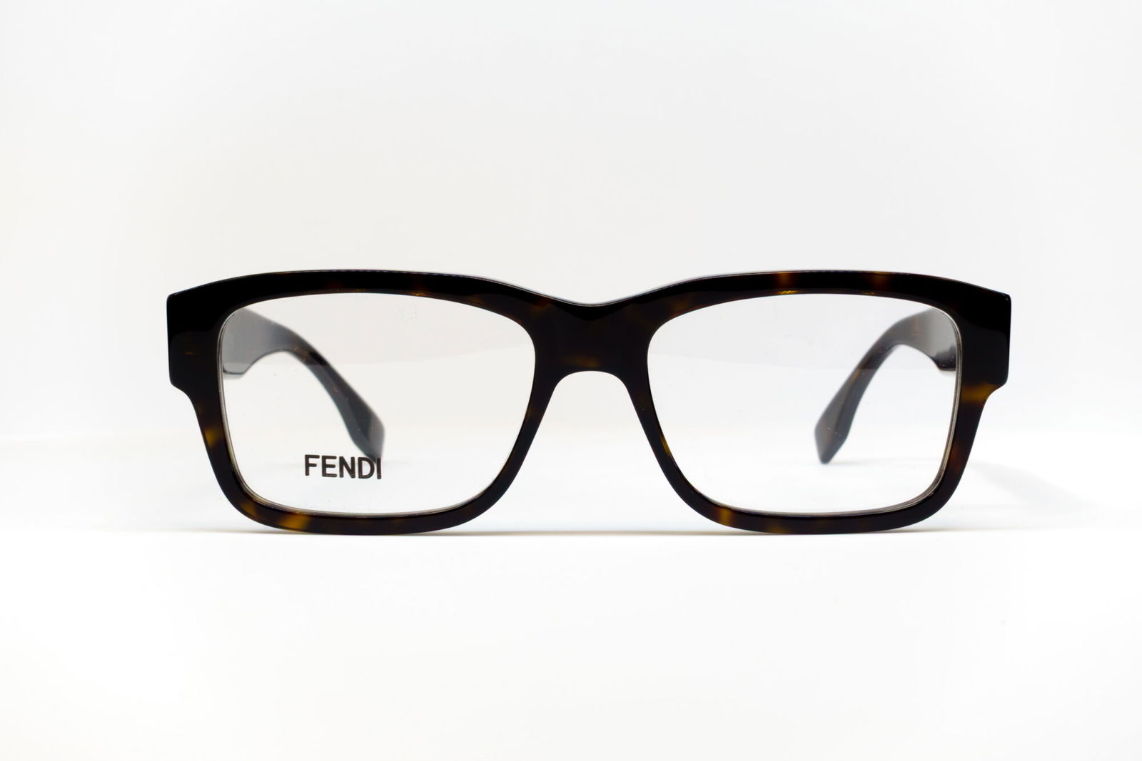 Fendi FE50079i 052